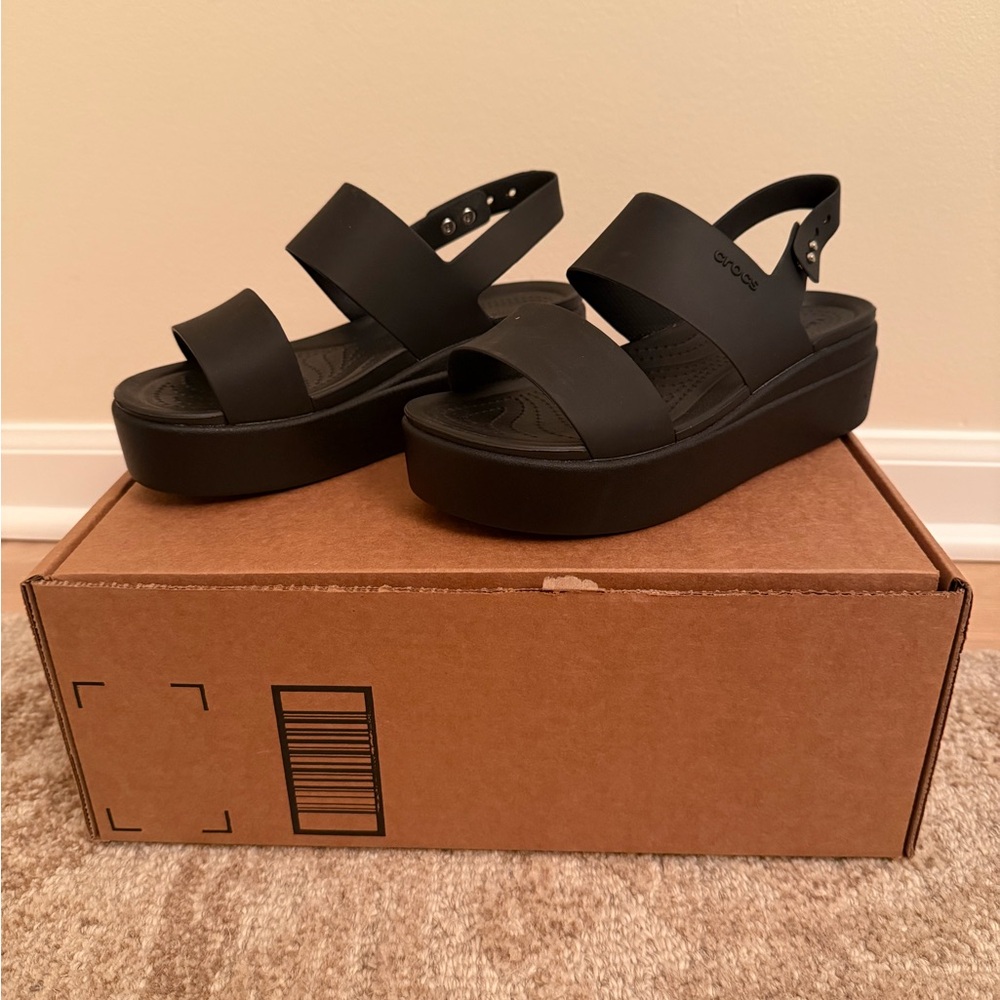 CROCS Women's Black Platform Sandals